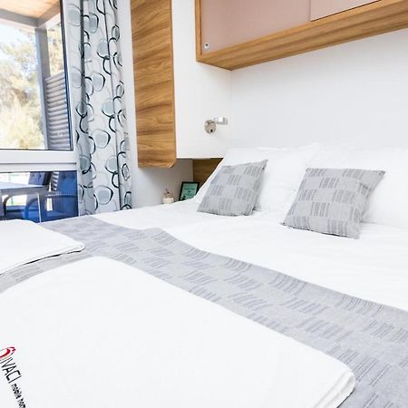 Luxury Mobile Homes Ivaci Ровинь Экстерьер фото